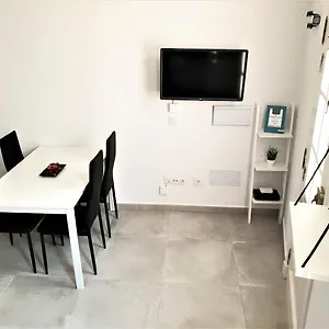 https://apartament-fora-port.balearic-islands.net